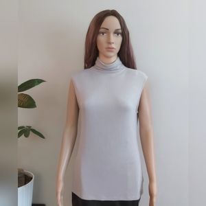 Aritzia Babaton light gray mock neck sleeveless top blouse long line